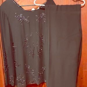 Elegant Beaded 2 Piece Pant Suite